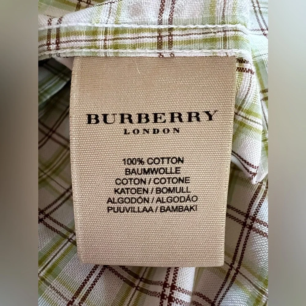LIKE NEW CONDITION BURBERRY PLAID SHIRT SIZE LARGE - Picture 2 of 9